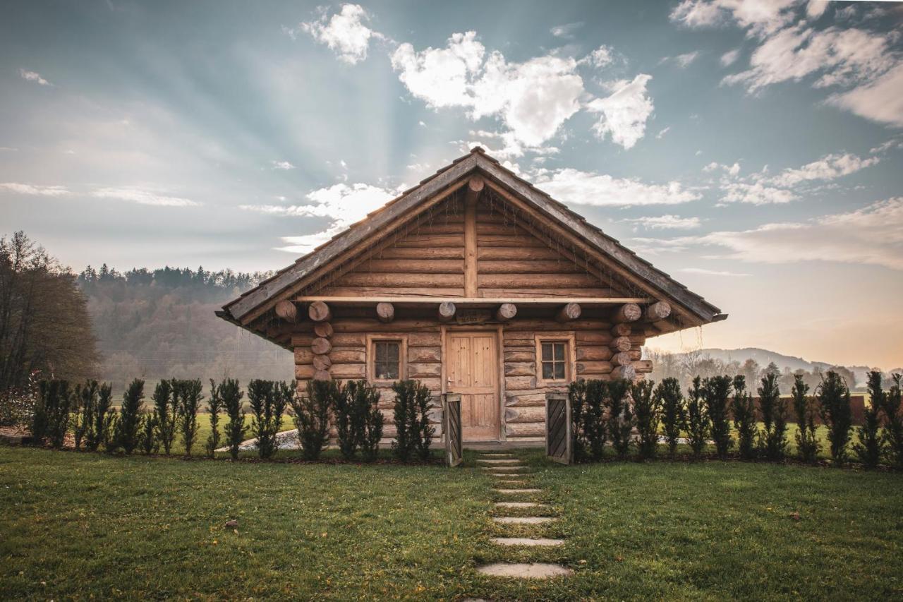 Hiska Ulala Villa Dob Exteriör bild